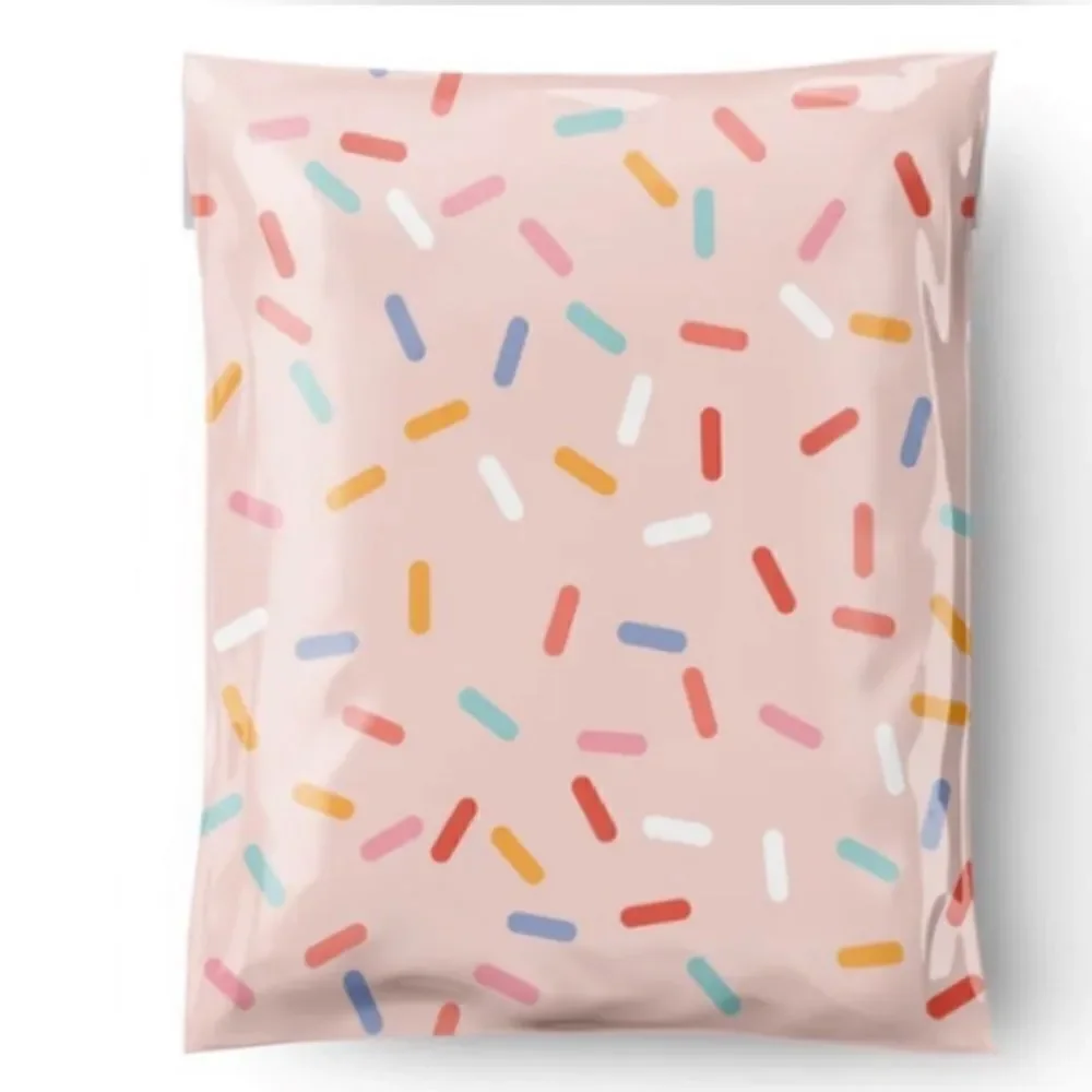 Poly mailers 35 poly plus 35 stickers